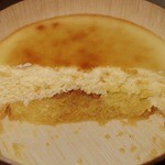 Sweet of Oregon - 「チーぷりんトロン(\630)」の断面。