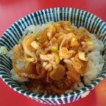 らぁ麺屋 武市商店 - レッドホットネギご飯