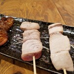 中落ち100円の店 まぐろんち - 串。