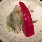 オオクサ - 浅漬けのお新香　ピクルスが良いアクセントです