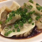 かつぎや - 黒酢たっぷりの水餃子　これはスープとして飲干せるレベルの旨味です