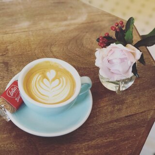 オゾ コーヒー&ワイン スタンド _1