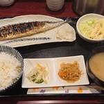 目黒のさんま 菜の花	 - 目黒のさんま定食 850円