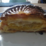 オーボンヴュータン - 2012年3月：ピティビエの断面…美しすぎる黄色のクレームダマンド。。。