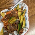 中華料理 暖龍 - お得な酒セット1,080円の「砂肝和え」