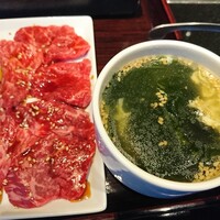 焼肉 たまき家 - ワカメスープ