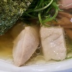 ラーメン巌哲 - 薄切肉塩