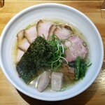 ラーメン巌哲 - 薄切肉塩