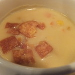 ホライズンベイ・レストラン - コーンスープ