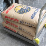 ラーメン二郎 - 運び込まれたオーション