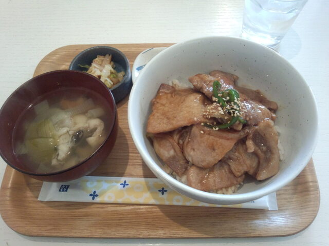 クウクウ（KuuKuu） - 釧路（食堂）