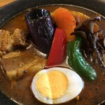 スープカレーハウスしっぽ - 彩り鮮やかなカレーでした