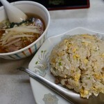 こうらん - チャーハン＋半ラーメンセット（800円）
