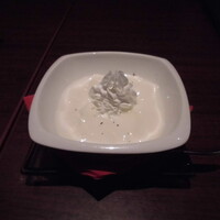 天空飲茶酒家 - 杏仁豆腐