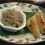 福岡八女の新筍の炙り焼きとじゃこの山椒炊き