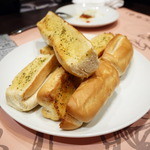ビストロ - ガーリックトースト