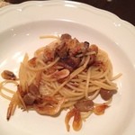 トラットリア・アルベロ - 桜海老とポルチーニ茸のパスタ