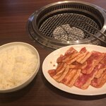 焼肉冷麺やまなか家 - 元気カルビ&三元豚カルビ・大盛ライス