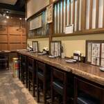 炭火焼専門食処 白銀屋 - 