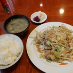 ごはんや ありす 千駄ヶ谷 - 野菜炒め定食