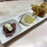 がばちょ - 夕焼けセット（500円）ドリンク１杯+アテ３品　ほんまは黒豆入れたかってんで、絶対ｗ