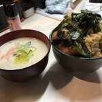がばちょ - かつ丼・味噌汁（この日は粕汁）付（530円）