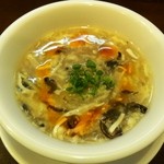 中国麺飯 勇 - 酸辣湯