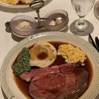 ロウリーズ・ザ・プライムリブ 恵比寿ガーデンプレイス店 - 