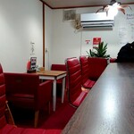 タイジンジャー - 背もたれのある椅子が座りやすい