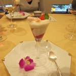 トゥ・ラ・ジョア - 生姜のブランマンジェ