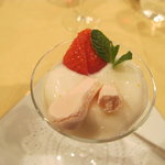 トゥ・ラ・ジョア - 生姜のブランマンジェ