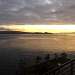 加賀屋別邸 松乃碧 - 部屋からの朝の風景