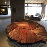 加賀屋別邸 松乃碧 - ホテルフロント前