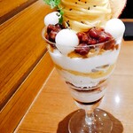 ミルク&パフェ よつ葉ホワイトコージ - 