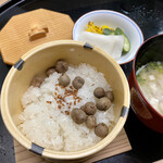 つる由 - 今日もむかご