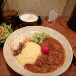 SPICY CURRY 魯珈 - 