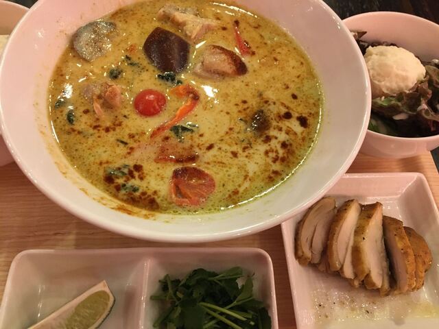 Thai Food Lounge Dee 心斎橋本店 タイ フード ラウンジ ディー 心斎橋 タイ料理 食べログ