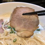 中華蕎麦 葛 - チャーシューリフト