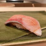 鮨 みずかみ  - 寒ブリ