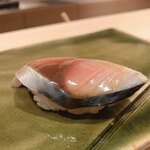 鮨 みずかみ  - しめ鯖。果物みたいにさわやか。