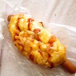 ベーカリー穂の香 - チーズフランク \157