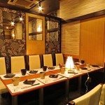 Gensen Shimabuta Shabushabu Sukiyaki Seiryuu - テーブル席