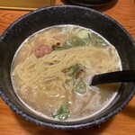 鳥貴族 - 縮れ中太麺