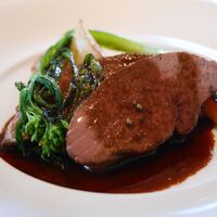 フランス料理 ル・クール - 猪肉の赤ワインソース