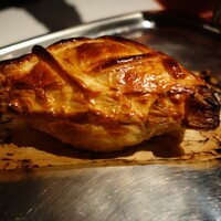 au deco - タラバガニと蟹味噌のスクランブルエッグのパイ包焼き