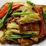 Stir-fried cabbage and pork with spicy miso