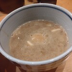 蕾 - 【2020.1.8(水)】特製煮干しつけ麺(並盛・200g)1,180円のスープ