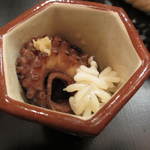 恵比寿　くろいわ - イイダコとその卵。もち米の様な食感が。