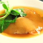 鮨処みやび - フカヒレの姿煮