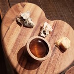 CAFE & BAR CHEESE - 